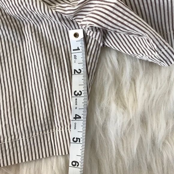 Ann Taylor Loft Shorts SZ 4 Tan Striped - Picture 6 of 8